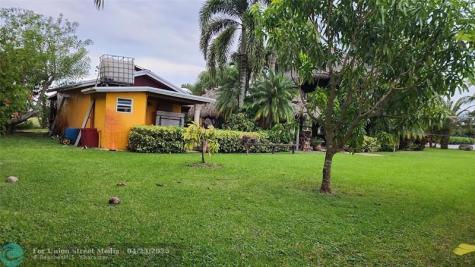 19801 SW 271st Street Homestead FL 33031