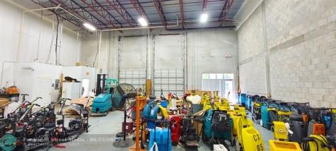 5501 N Nob Hill Road Sunrise FL 33351