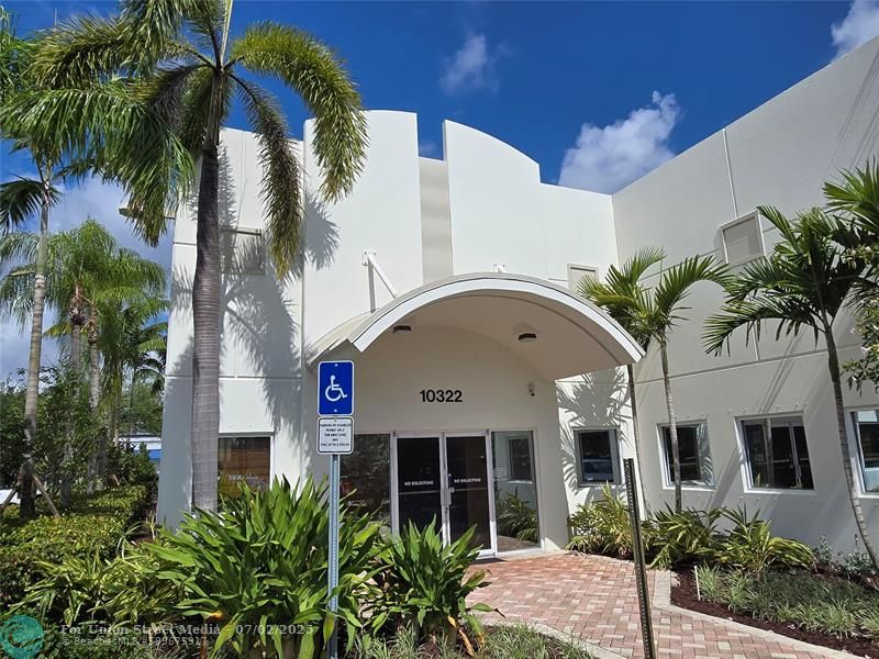 10322 NW 55th Street Sunrise FL 33351