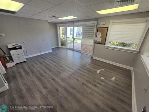 10322 NW 55th Street Sunrise FL 33351