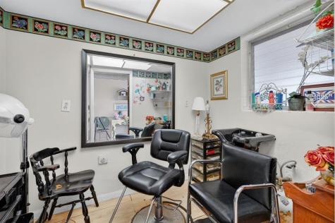 1700 NE 5 Street Fort Lauderdale FL 33301