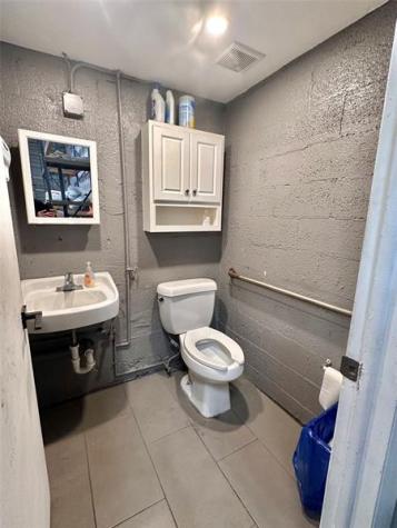 5751 Dawson Street Hollywood FL 33023