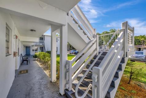 1916 SW 11th Street Fort Lauderdale FL 33312