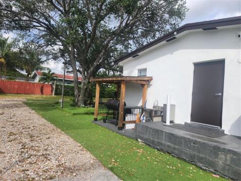1000 Foster Road Hallandale Beach FL 33009