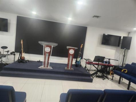 1000 Foster Road Hallandale Beach FL 33009