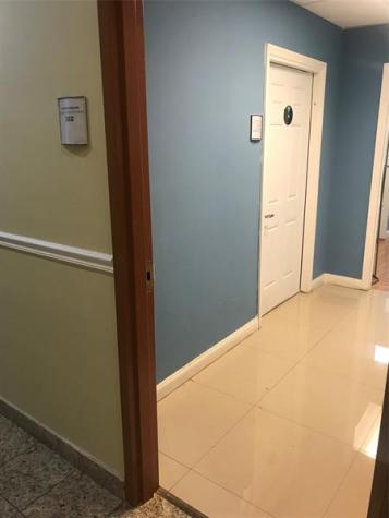 4000 N State Road 7 Lauderdale Lakes FL 33319