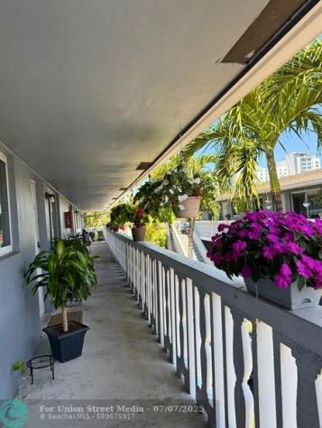 101-105 SE 26th Street Fort Lauderdale FL 33316