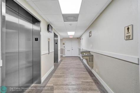 2450 Hollywood Boulevard Hollywood FL 33020