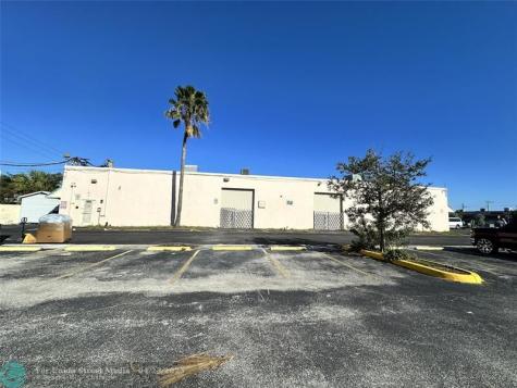 1883 NW 38th Avenue Lauderhill FL 33311