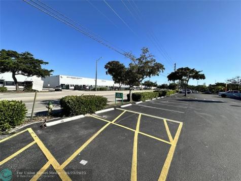 1883 NW 38th Avenue Lauderhill FL 33311