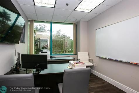 2690 Weston Road Weston FL 33331