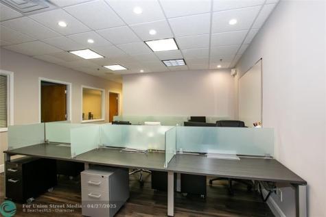 2690 Weston Road Weston FL 33331