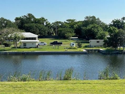 5806 Us Highway 441 Okeechobee FL 34974