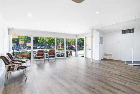 1130 Bayview Drive Fort Lauderdale FL 33304