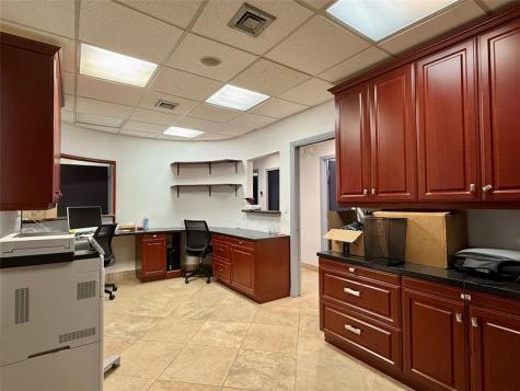 1500 N University Drive Coral Springs FL 33071