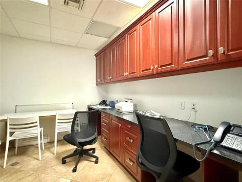 1500 N University Drive Coral Springs FL 33071