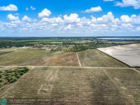 4199 Desoto City Road Sebring FL 33870