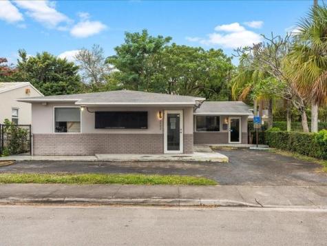 2482 SW Secoffee Terrace Miami FL 33133