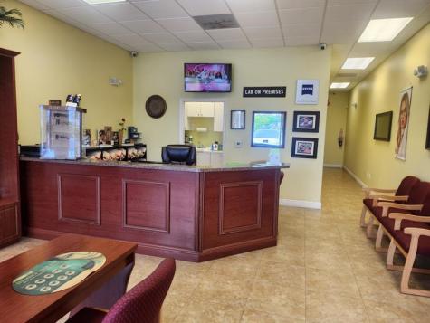 Hallandale Beach FL 33309
