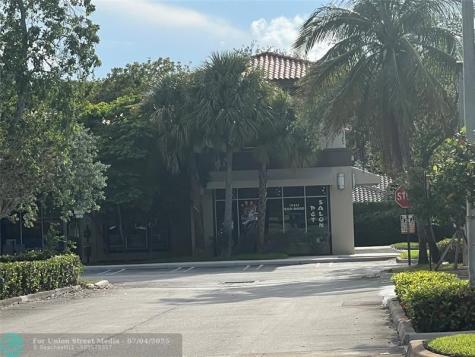 Pompano Beach FL 33073