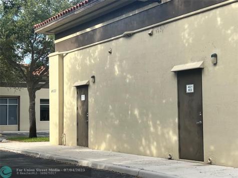 Pompano Beach FL 33073