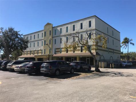 4000 N State Road 7 Lauderdale Lakes FL 33319