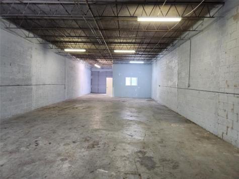 4834 NE 10 Avenue Oakland Park FL 33334