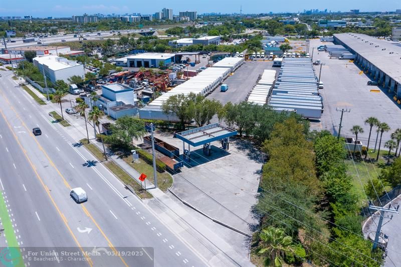 1126 Drive Martin Luther King Jr Boulevard Pompano Beach FL 33069