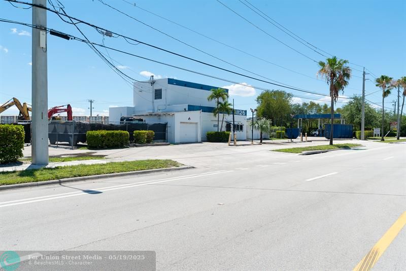 1126 Drive Martin Luther King Jr Boulevard Pompano Beach FL 33069