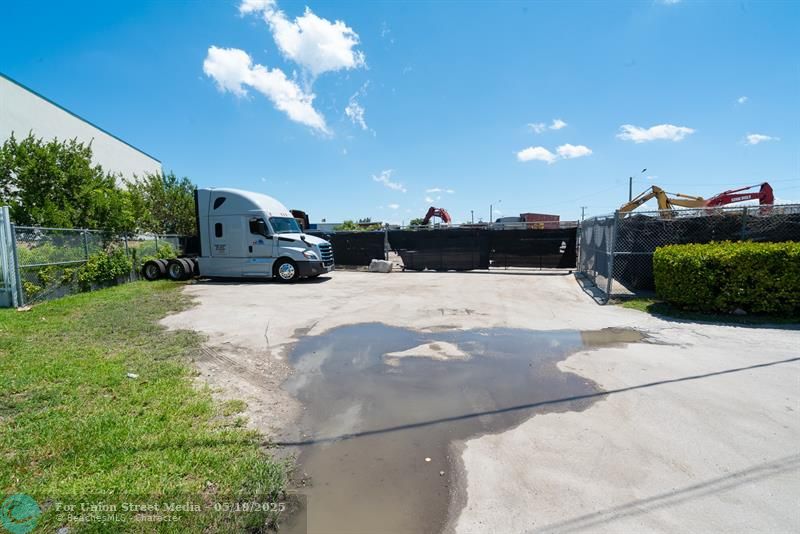 1126 Drive Martin Luther King Jr Boulevard Pompano Beach FL 33069