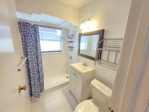 560 NE 15th Avenue Fort Lauderdale FL 33301