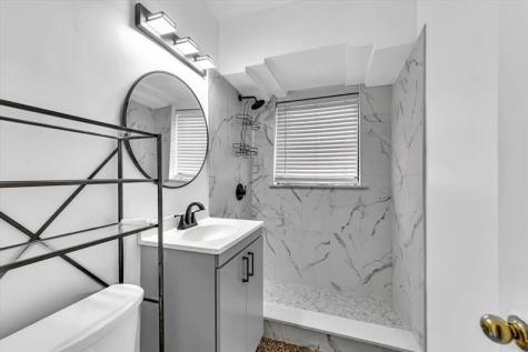 560 NE 15th Avenue Fort Lauderdale FL 33301