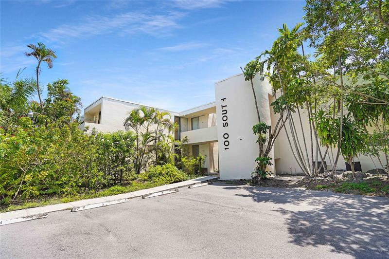 100 SE 21st Street Fort Lauderdale FL 33316