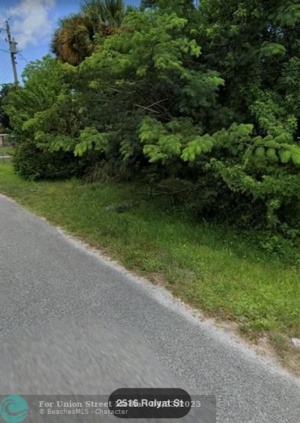 2516 Rolyat Street Fort Pierce FL 34947