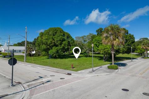 N 9th Street Fort Pierce FL 34950