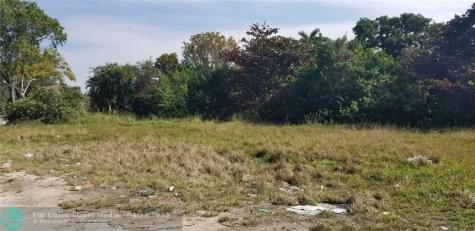 450 136th Street North Miami FL 33161