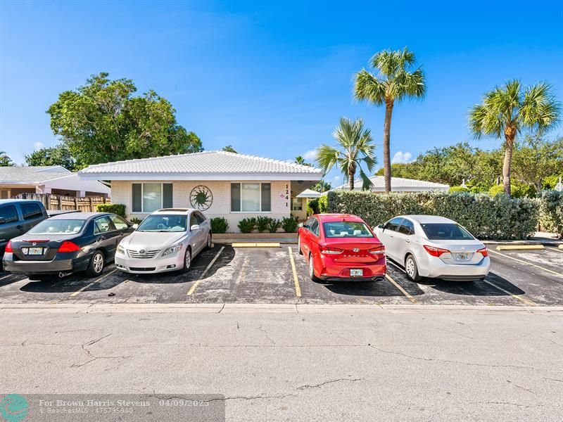 1241 NE 16th Terrace Fort Lauderdale FL 33304
