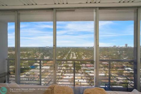 1720 E Harrison Street Hollywood FL 33020