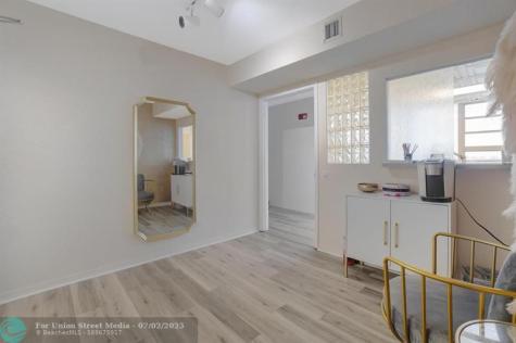 1720 E Harrison Street Hollywood FL 33020