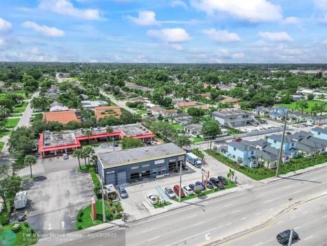 3593 S Military Trail Lake Worth FL 33463