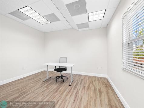 2801-2809 E Commercial Boulevard Fort Lauderdale FL 33308