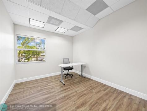 2801-2809 E Commercial Boulevard Fort Lauderdale FL 33308