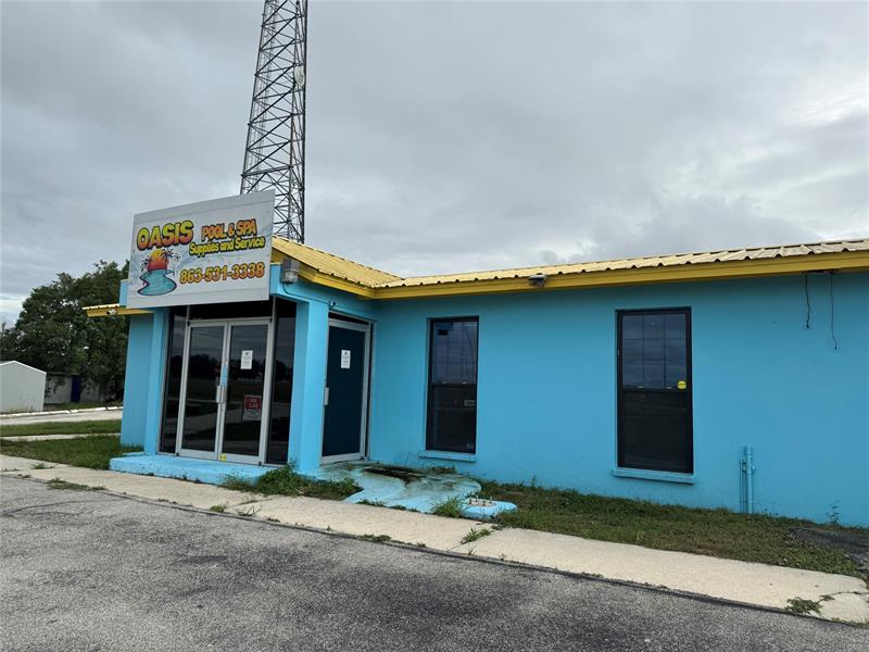 1174 Us 27 Lake Placid FL 33852