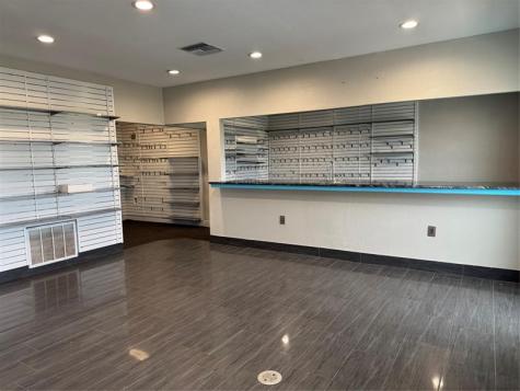 1174 Us 27 Lake Placid FL 33852