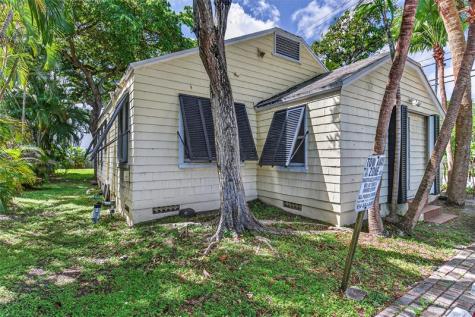 1230 SE 4th Avenue Fort Lauderdale FL 33316