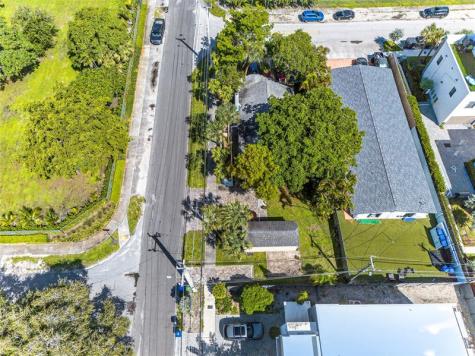 1230 SE 4th Avenue Fort Lauderdale FL 33316