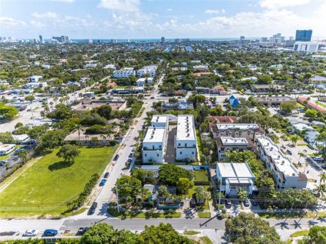 1230 SE 4th Avenue Fort Lauderdale FL 33316