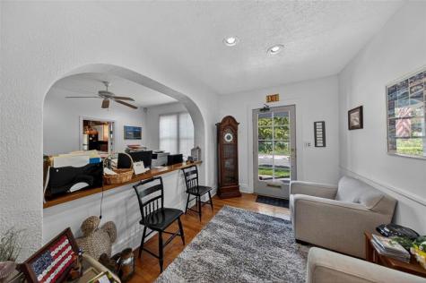 1230 SE 4th Avenue Fort Lauderdale FL 33316