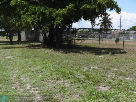 800 NW Dixie Highway Pompano Beach FL 33060