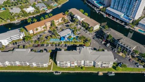 450 Paradise Isle Boulevard Hallandale Beach FL 33009